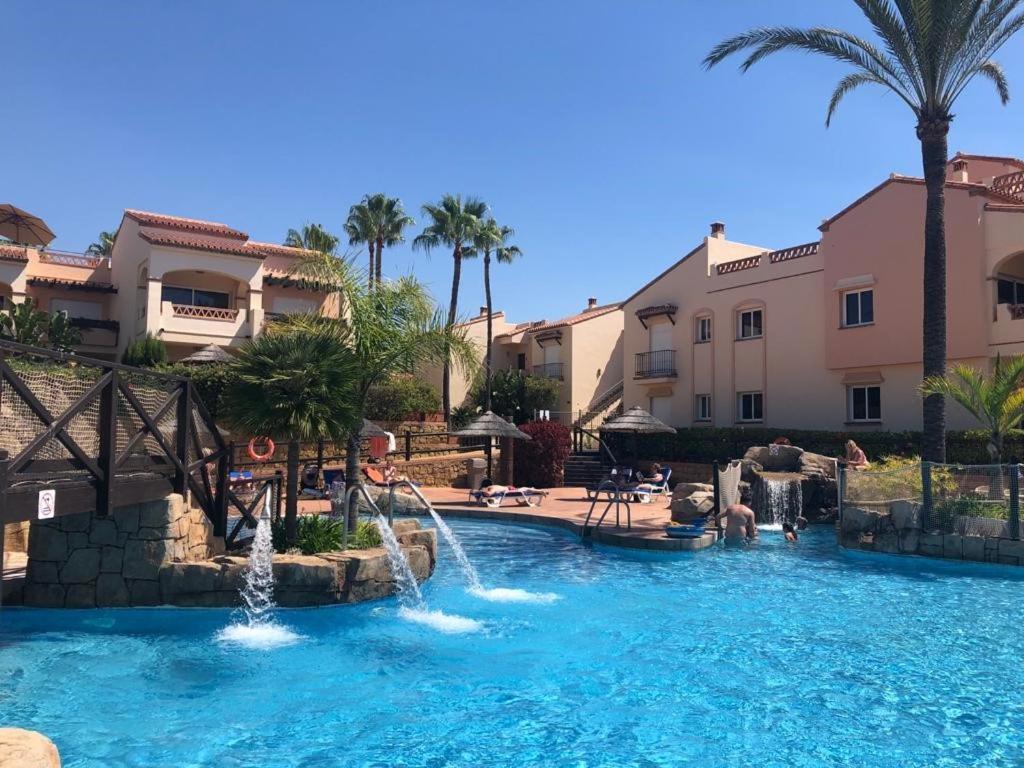 Fantastico Apartamento Con Vistas Al Mar Zona Club La Costa Castillo Fuengirola Exterior photo