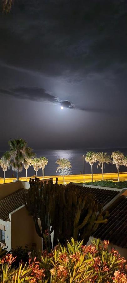 Fantastico Apartamento Con Vistas Al Mar Zona Club La Costa Castillo Fuengirola Exterior photo