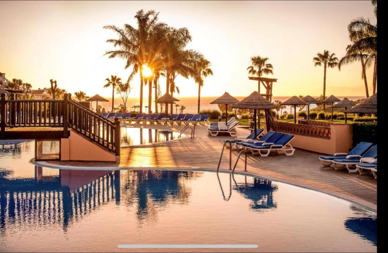 Fantastico Apartamento Con Vistas Al Mar Zona Club La Costa Castillo Fuengirola Exterior photo